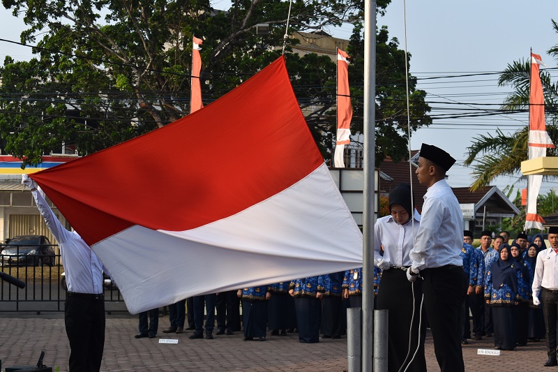 HUT Upacara 17 2