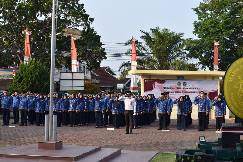 HUT Upacara 17 3