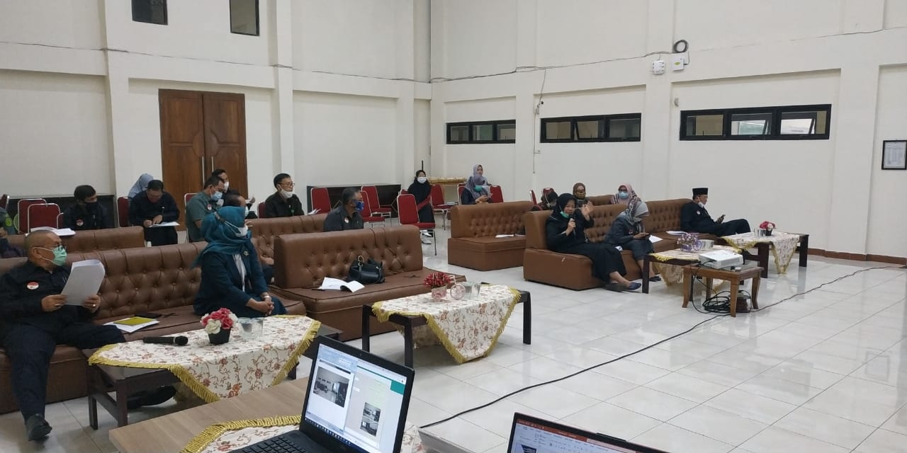 rapat zi